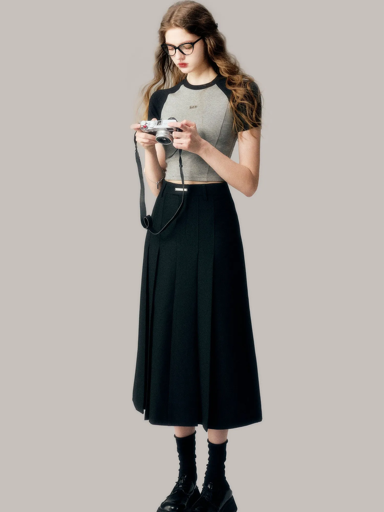 College Style Pleated Long Skirt