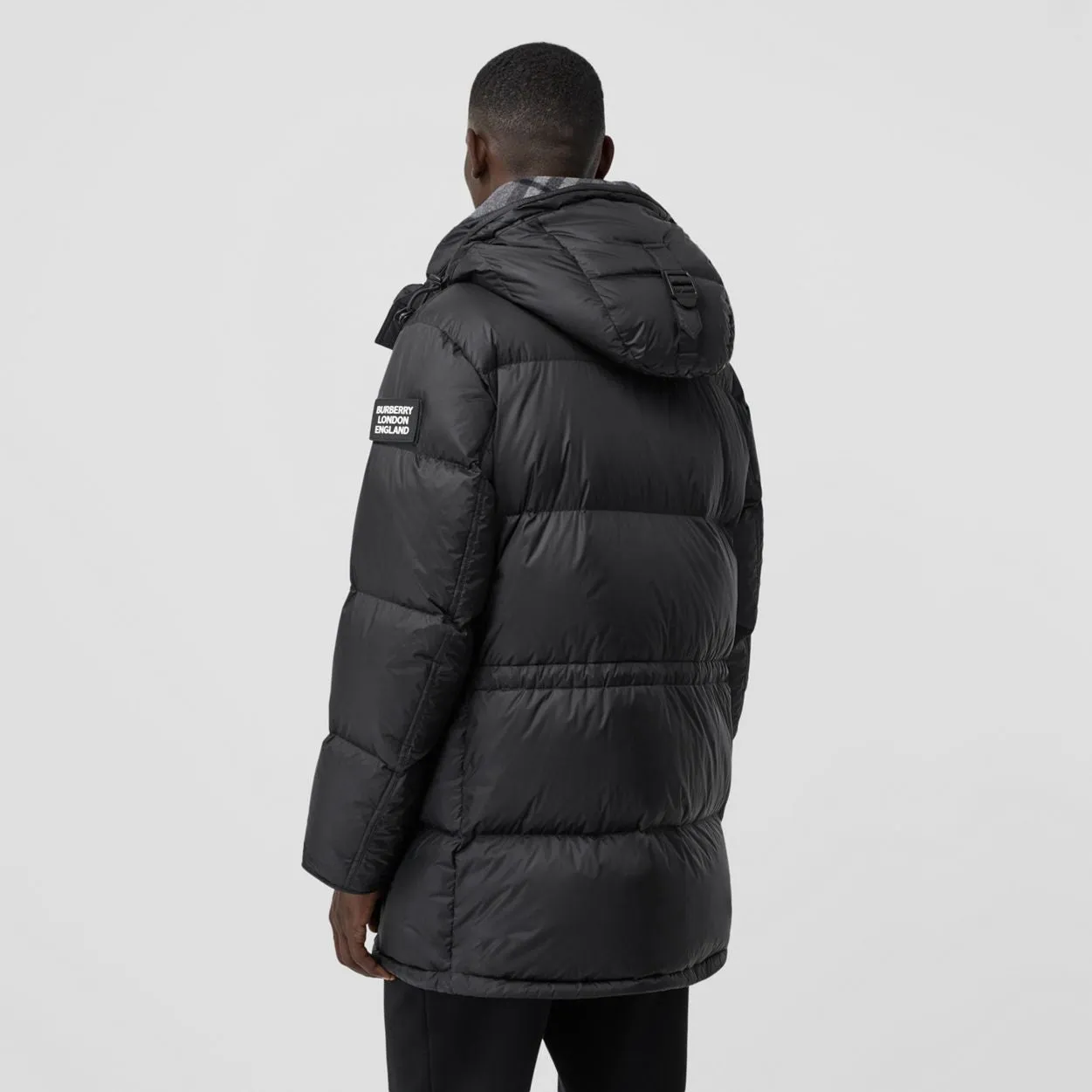 LOGO DETAIL HOODED PUFFER COAT