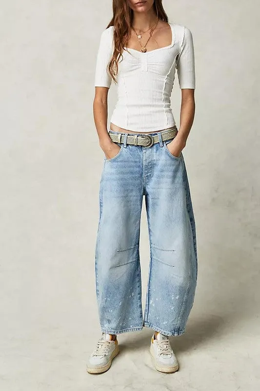 Mid Rise Barrel Jeans
