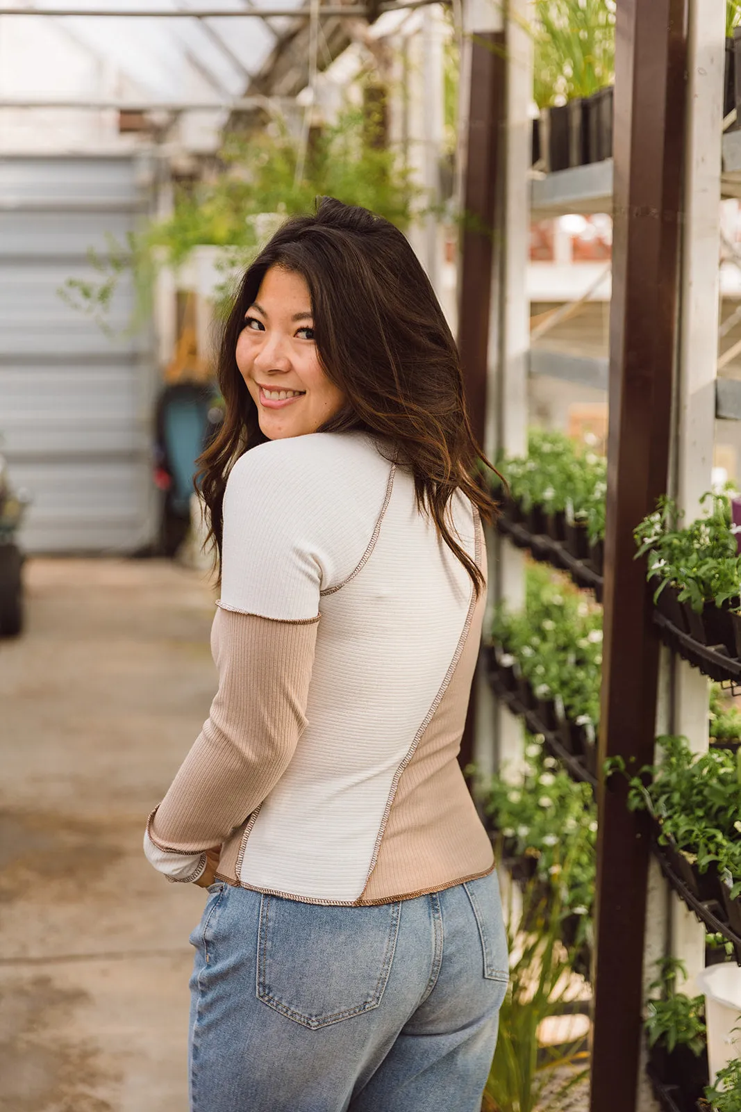Shay Colorblock Seam Detail Long Sleeve