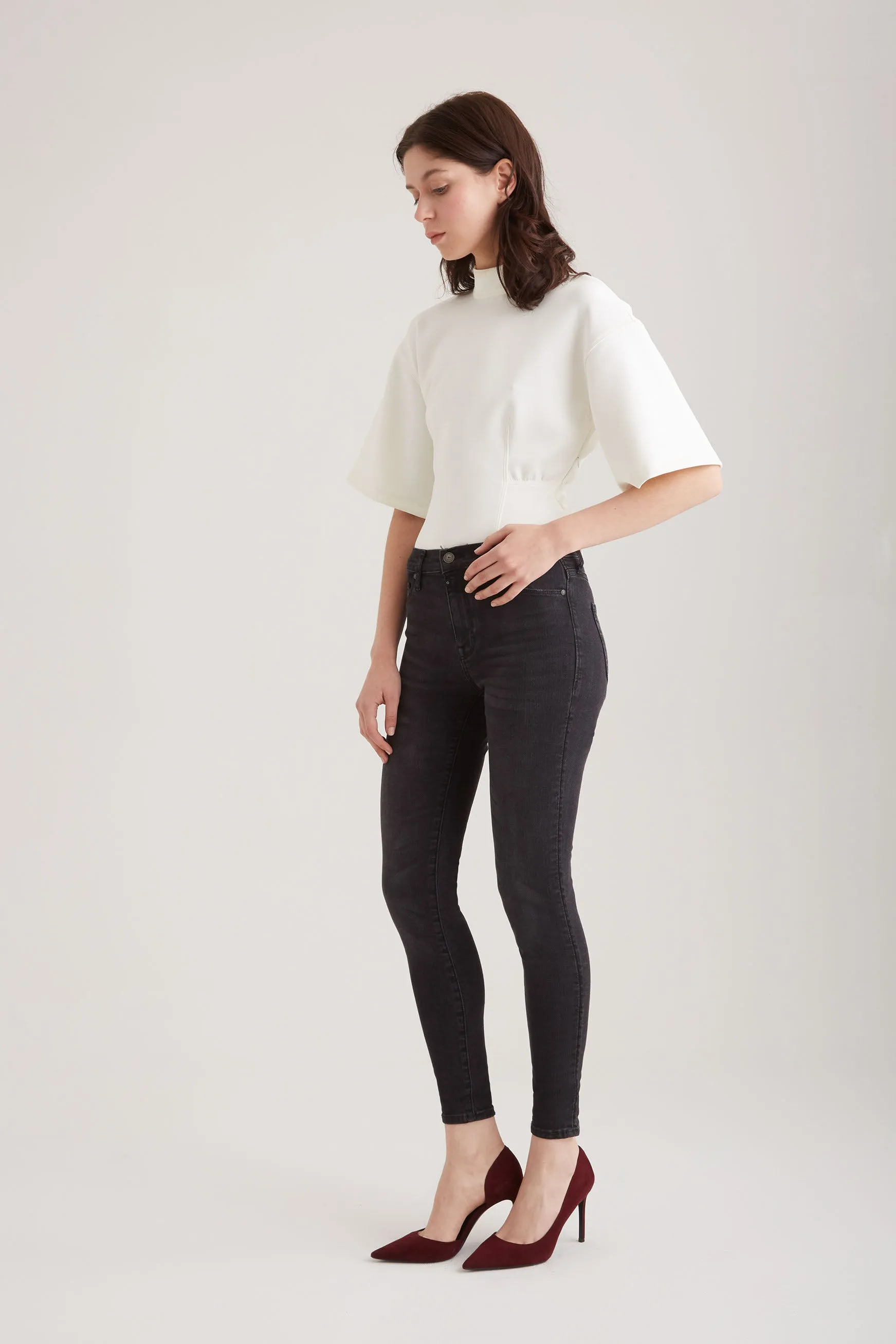 Sophia - High Waist Super Skinny - Black Vintage