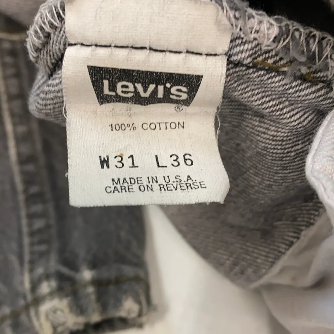 Vintage 1980s 501 Levi’s Grey Denim Pant - W31