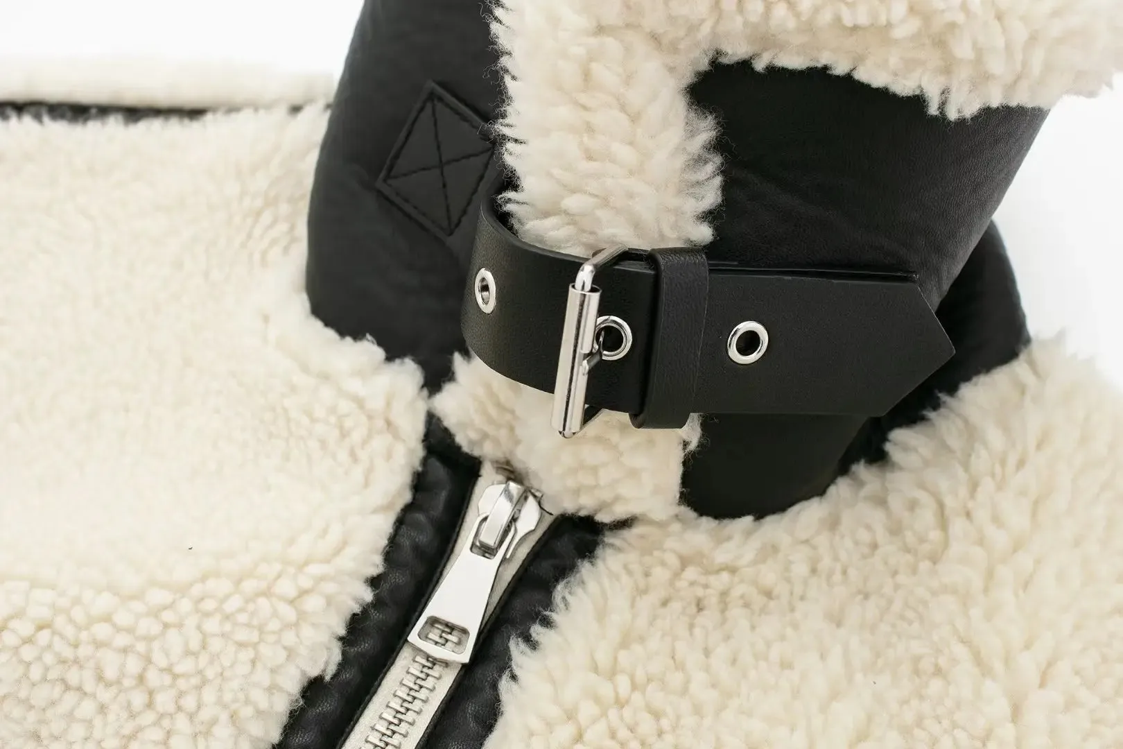 Women's Zip-up Wool Winter  Coat with Black Lined | Ideal for Autumn/Winter